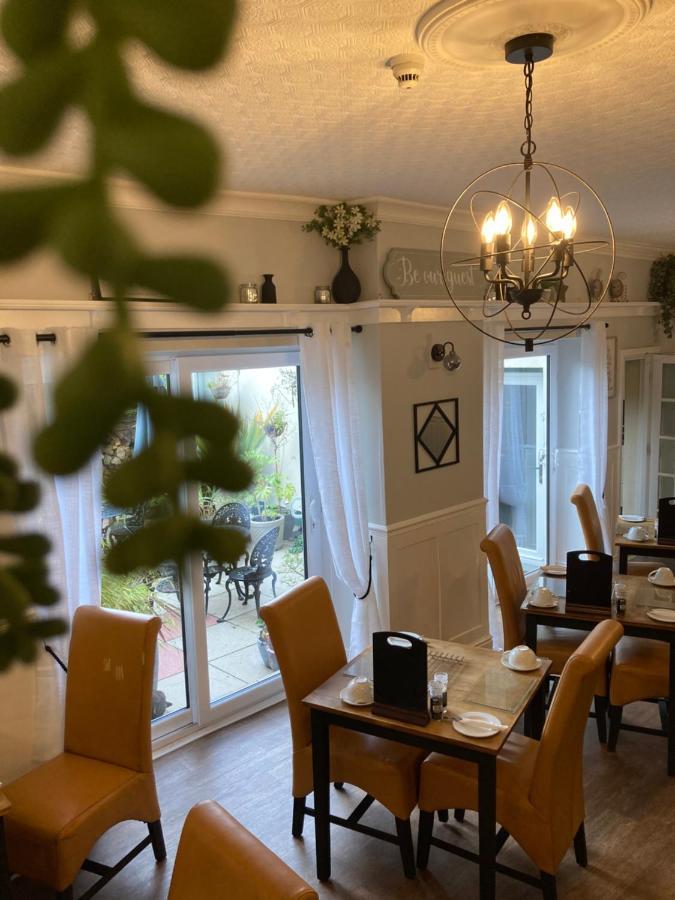 Abbey Court Guest House 칼라일 외부 사진