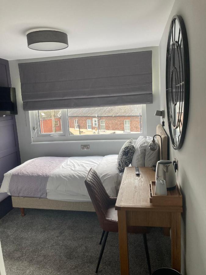 Abbey Court Guest House 칼라일 외부 사진