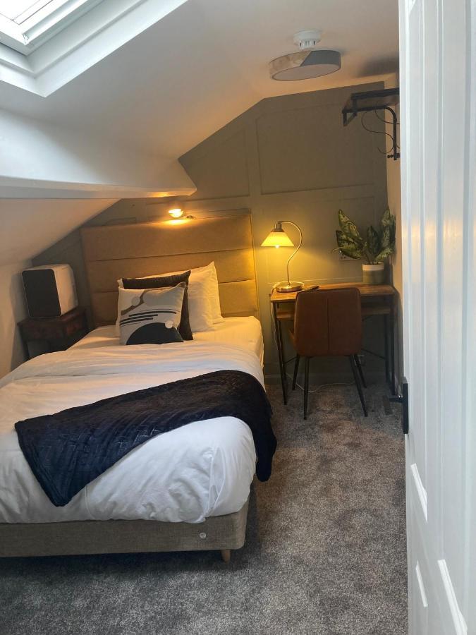 Abbey Court Guest House 칼라일 외부 사진