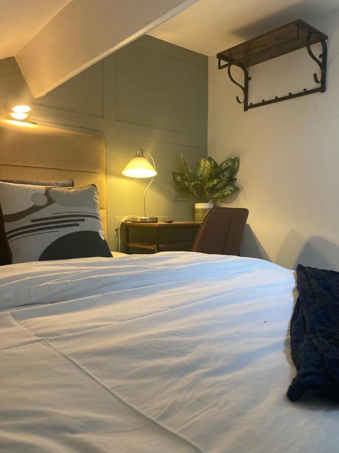 Abbey Court Guest House 칼라일 외부 사진